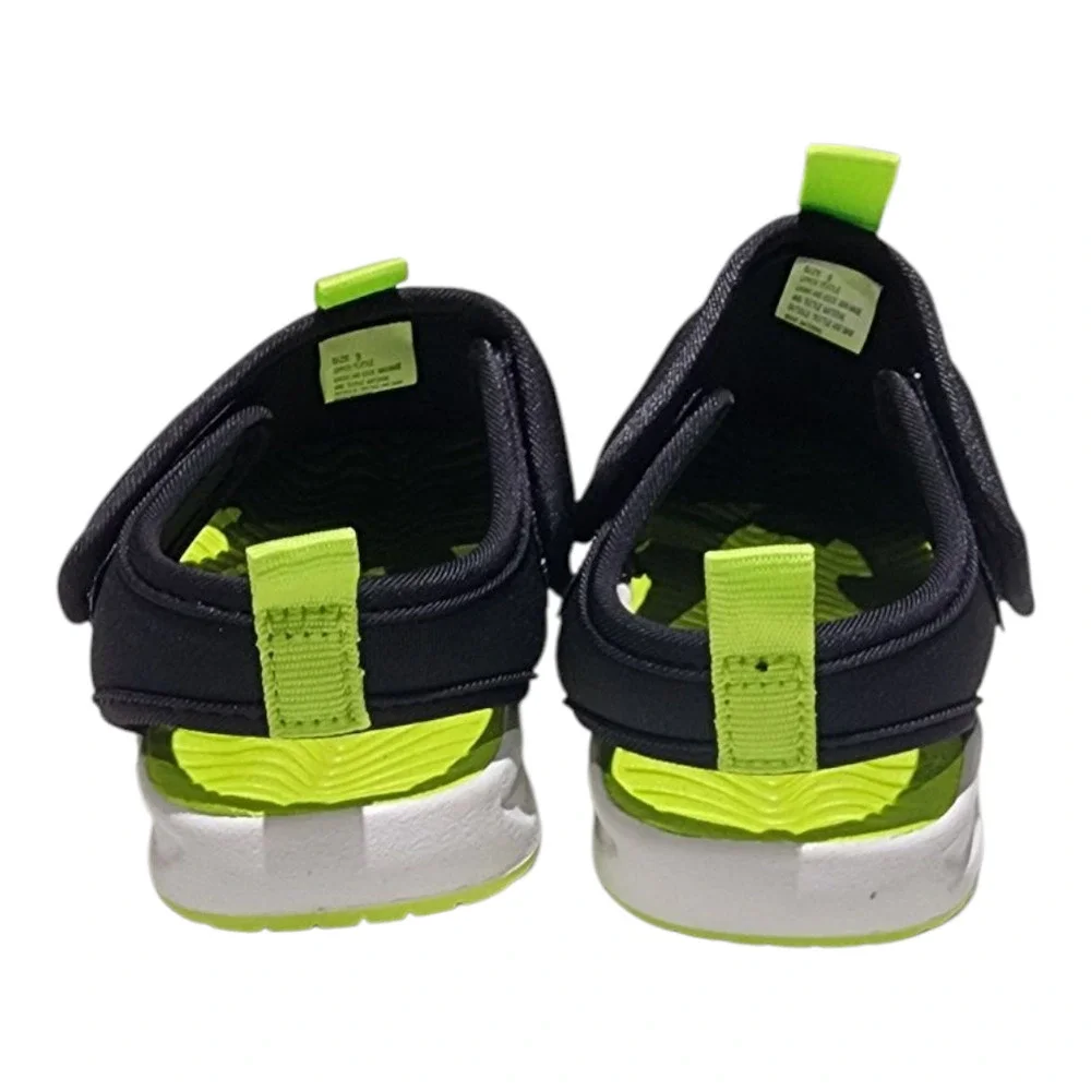 Cat & Jack Water Shoes